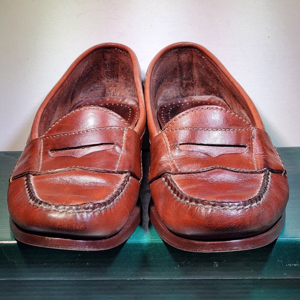 VINTAGE ***RARE*** HUNT CLUB MENS  MEDIUM BROWN PENNY LOAFERS  MADE IN BRAZIL - Picture 2 of 6